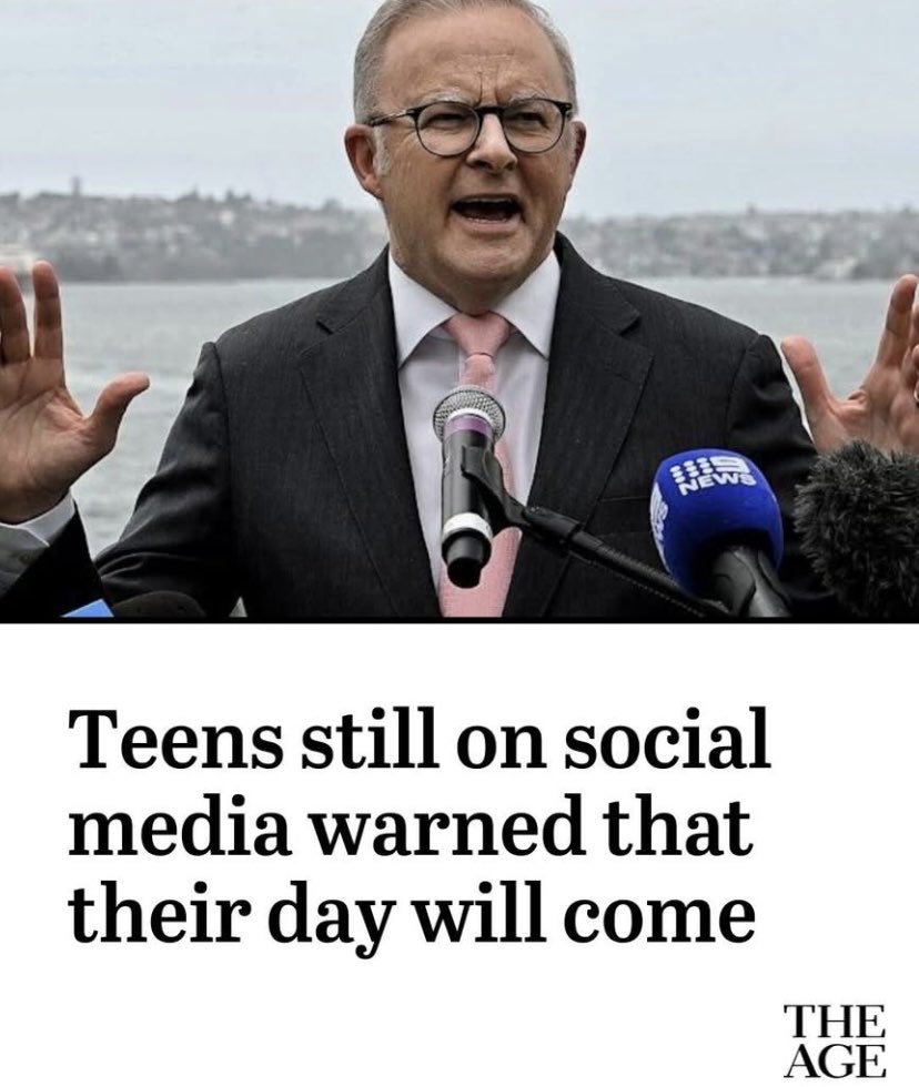 AussieVal10's tweet photo. Remember these threats when you turn 18 and you get to vote this clown out https://t.co/bSHjATdgza