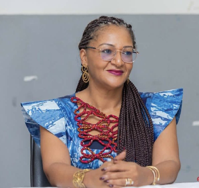 ⭐ 𝐅𝐢𝐧 𝐝’𝐚𝐧𝐧𝐞́𝐞 = 𝐥’𝐡𝐞𝐮𝐫𝐞 𝐝𝐞 𝐯𝐞́𝐫𝐢𝐭𝐞́ 𝐑𝐒𝐄.

Quand allume la lumière, on voit plus clair et on avance mieux...

La RSE, c’est aussi cela: accepter de voir clairement pour agir.

1️⃣ Un tableau de bord lisible.
2️⃣ Des données centralisées chaque trimestre.