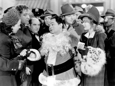 sly_wit's tweet image. Advent Day 10 (12/9): LARCENY, INC (1942) &amp;amp; WALK SOFTLY, STRANGER (1950). I had high hopes for these but I’m afraid I can’t certify either as bona fide Christmas films. That said, they would certainly be good choices for the #Noirvember to December transition. #AdventWatch #9-10