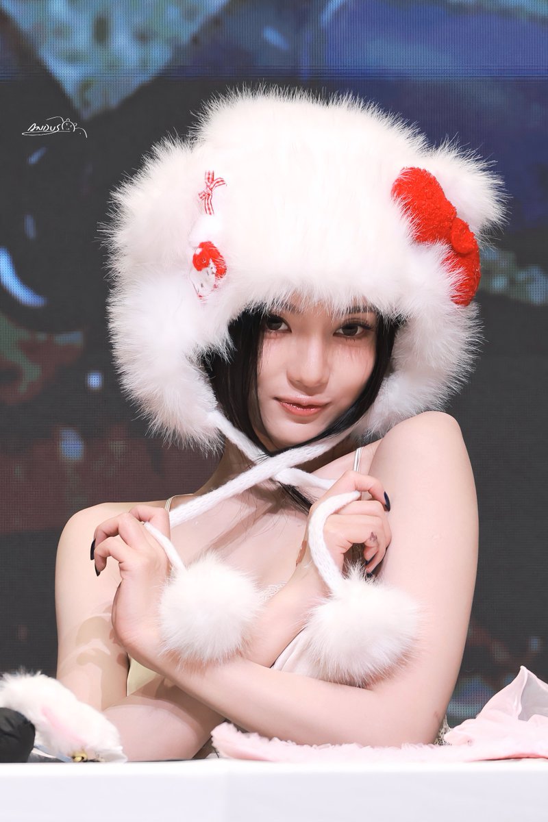 251207 K4 fansign event

#ningning #닝닝 #寧寧 #宁宁
#NINGNING #寧藝卓 #宁艺卓
#aespa