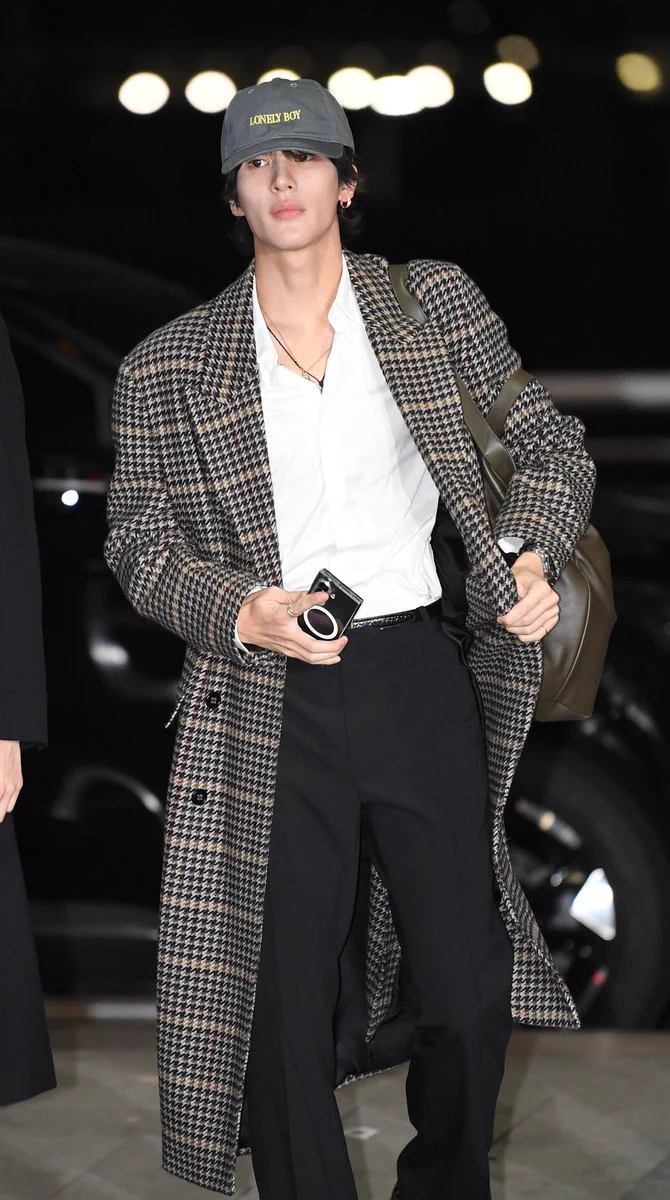 SAINT LAURENT JAPAN on X: 