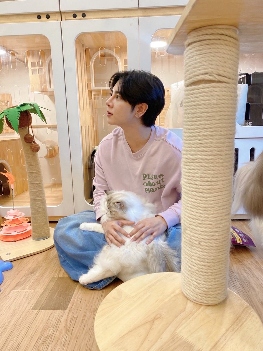 wixxiws's tweet image. มาเป็นคุมหมออออ