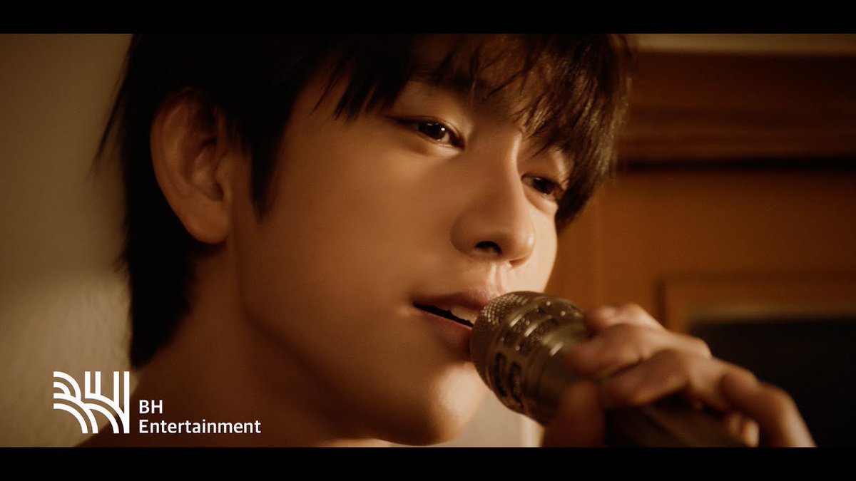 ParkJinYoung(박진영) - 'Christmas Fever' SONG CLIP 🎄 

🔗 youtu.be/z6mRky6QTCQ?si… 

CHRISTMAS FEVER OUT NOW 
#Jinyoung_ChristmasFever 
#진영_크리스마스피버_음원공개