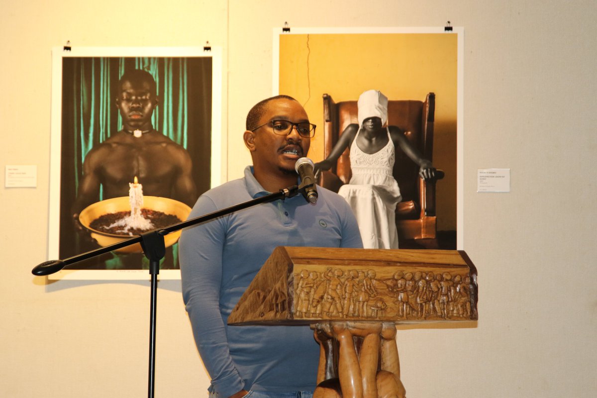 artbankSA's tweet photo. We were hosted by Innocent Moche, Assistant Project Manager at ArtbankSA, who delivered an inspiring opening address for Beyond Walls: Emerging Contemporary Voices.

Our gratitude also goes to Yolanda de Kock, Collection Manager at the Oliewenhuis Art Museum, https://t.co/wULKfIItWD