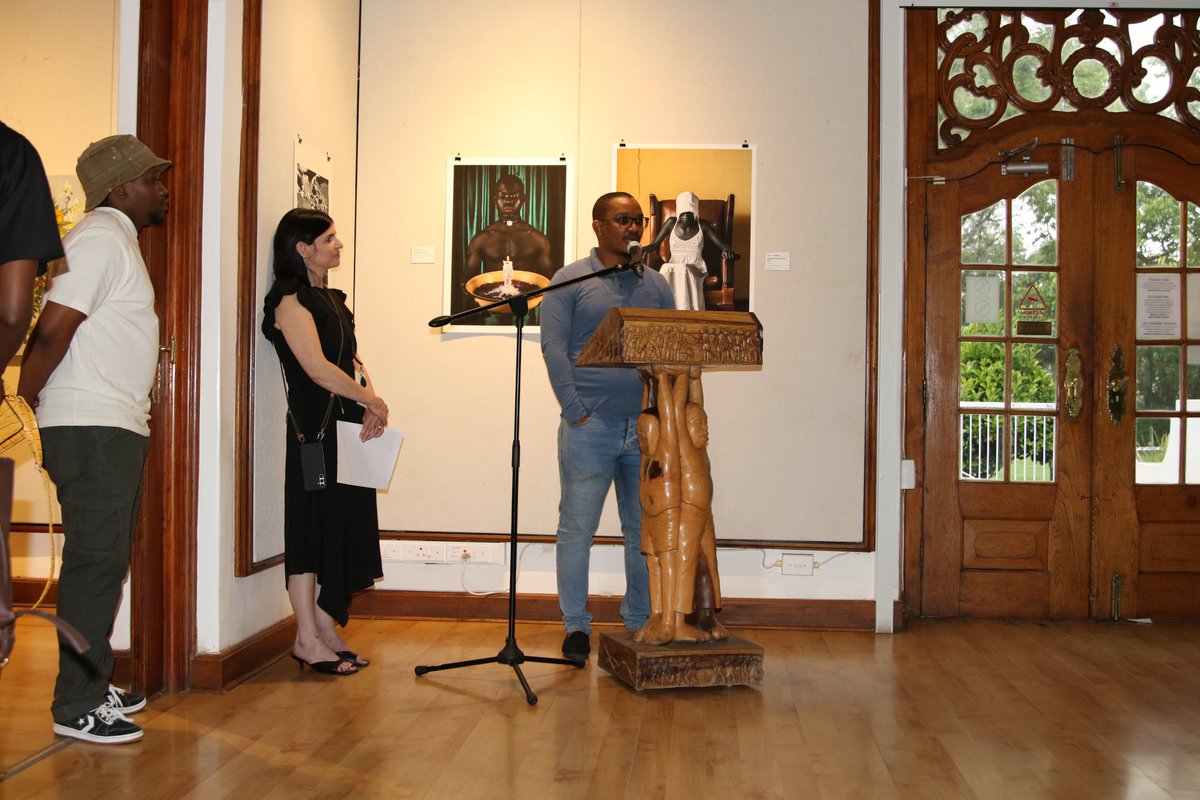artbankSA's tweet photo. We were hosted by Innocent Moche, Assistant Project Manager at ArtbankSA, who delivered an inspiring opening address for Beyond Walls: Emerging Contemporary Voices.

Our gratitude also goes to Yolanda de Kock, Collection Manager at the Oliewenhuis Art Museum, https://t.co/wULKfIItWD