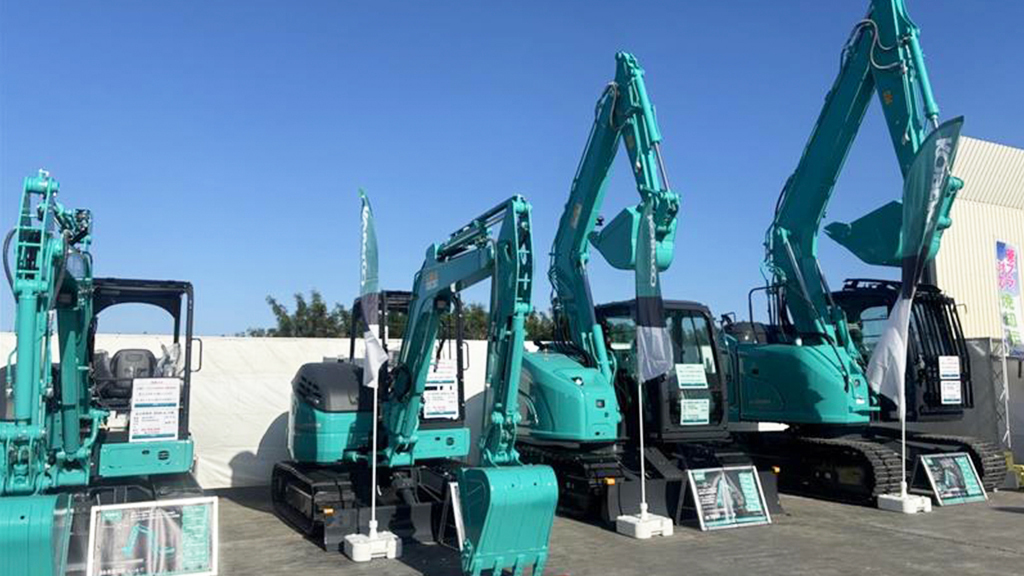 ぴことこ（感謝） コベルコ建機日本秋の感謝祭in沖縄】に出展します！ – ユアサ製作所