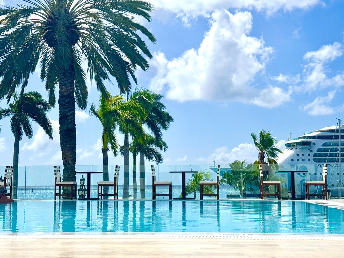 😎🌴CoolestCarib tweet media