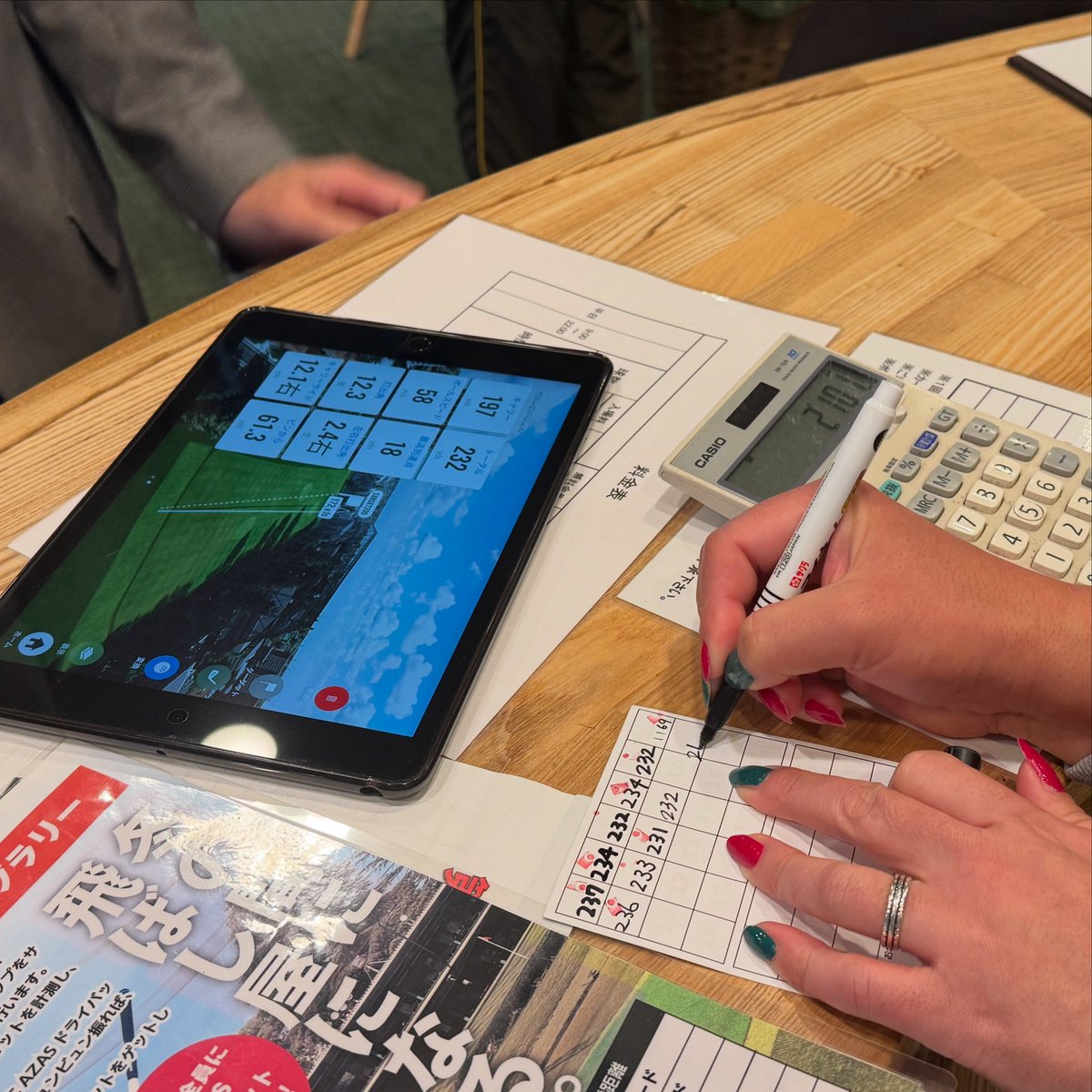 coggie_'s tweet image. 昨日、トラックマンドライビングラリーの第一号達成者が誕生。シニアの方で9回来場での達成でした。おめでとうございます。今日あたりから少しずつ達成者が誕生してくるはず😊

#フルヤゴルフガーデン
#trackmanrange
#上手くなる練習場