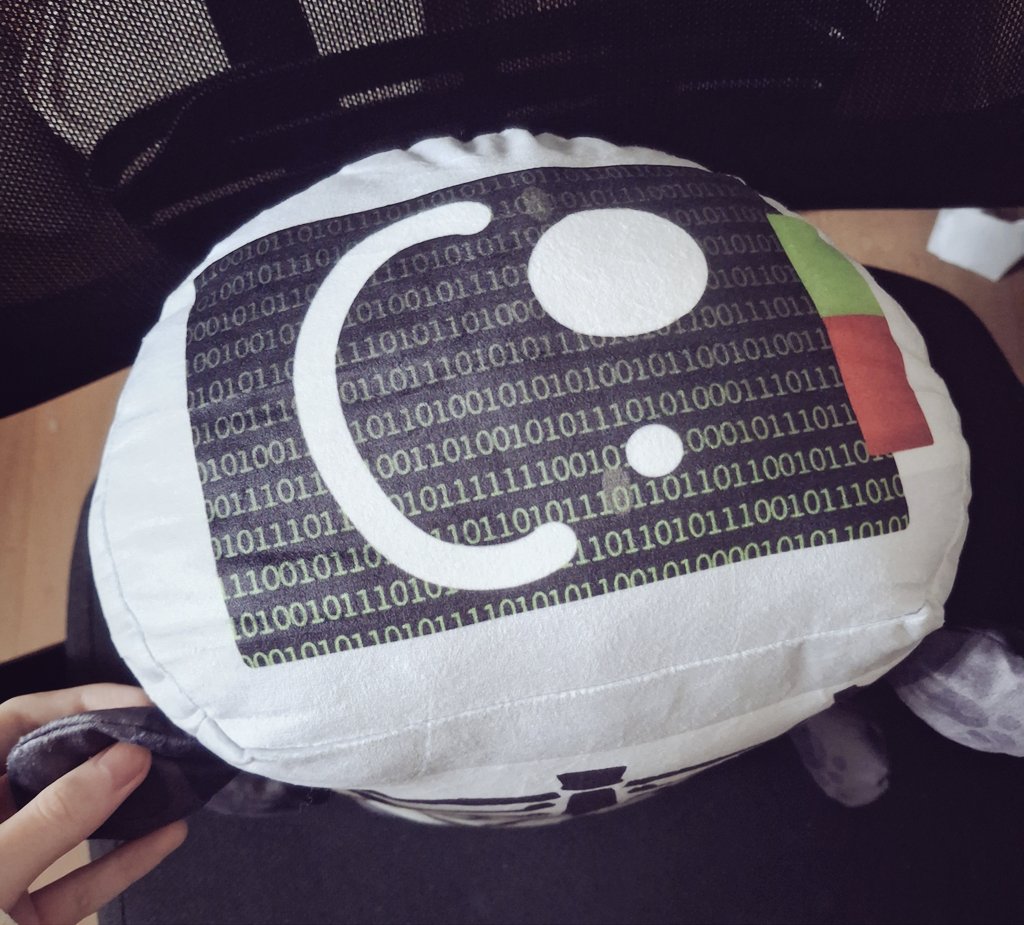 butterzidod's tweet image. THEYRE TOO FUCKING FAT