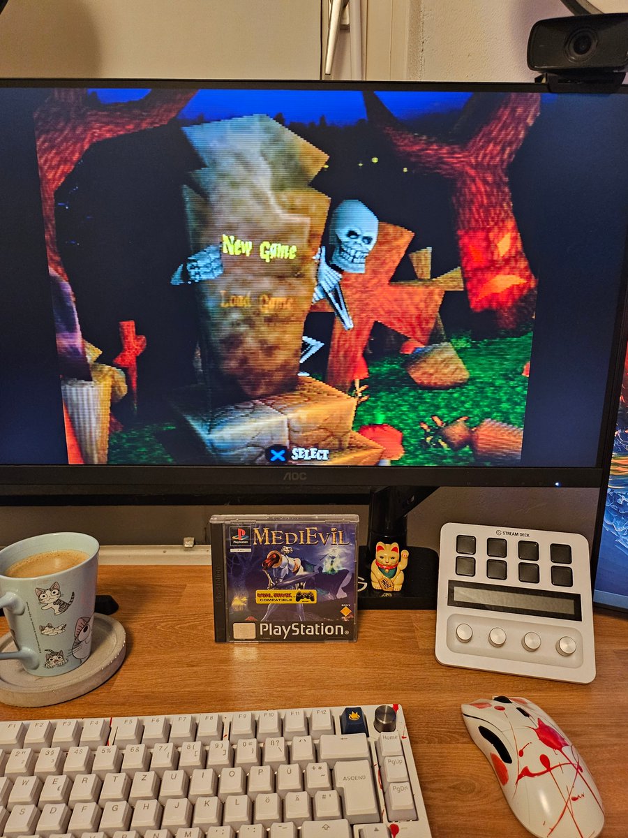 Benny_The_Nerd's tweet photo. Hey, meine #Nerds,
Sir Daniel Fortesque meldet sich zum Dienst!
Habe diesen Schatz aus der #PS1-Ära ausgegraben: #MediEvil.
Wer erinnert sich noch an den einzigen #Helden, der ein bisschen versagt hat (Pfeil ins Auge!), aber trotzdem #Gallowmere retten musste?
LG euer Benny https://t.co/3NhJ4ukocZ
