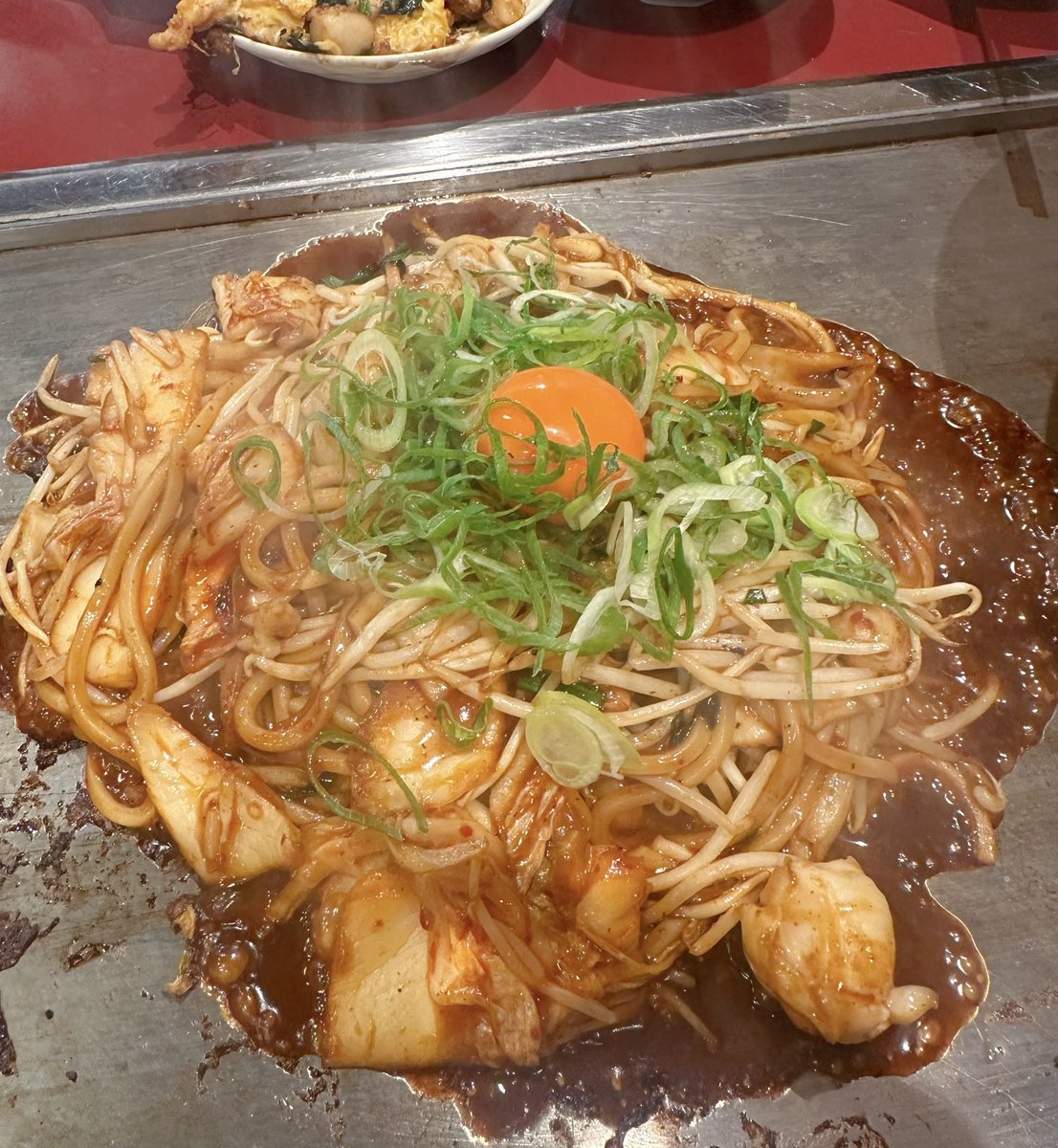 pds_aki's tweet photo. 大阪に行ってきました

同じ時を楽しく過ごせる人と食べるご飯は最高に美味い

当たり前かもだけどとても大切なことです https://t.co/LweIwHVESJ