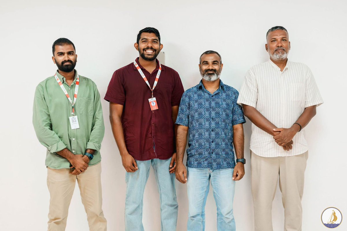 maldivianrc's tweet photo. This week, MRC President Ali Nashid met with the Deputy Mayor of the Kulhudhuffushi City Council, Ahmed Abdulla.

During the meeting, discussions were held on areas of mutual collaboration and the strengthening of partnerships. https://t.co/jz4Zm2VVFx