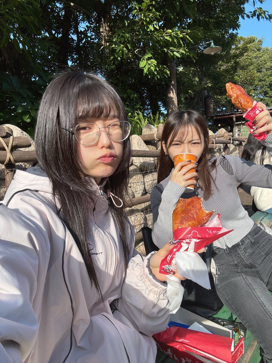 jiemei_anri's tweet photo. 食べてるだけ
#ゼロイチ大忘年会 https://t.co/gPW7NlY3Qv