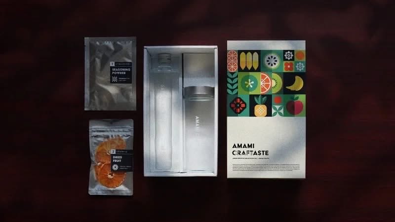 【AMAMI CRAFTASTEクラファンスタート🍊】
うがみんしょら～ん🌞
あなただけのお酒が作れる「AMAMI CRAFTASTE　夕暮れたんかん 」、12日11時〜クラウドファンディングスタート‼️
👉 makuake.com/project/amami_…

#里の曙 #町田酒造 #黒糖焼酎 #奄美大島 #AMAMICRAFTASTE  #ウトロベース #夢おりの郷
