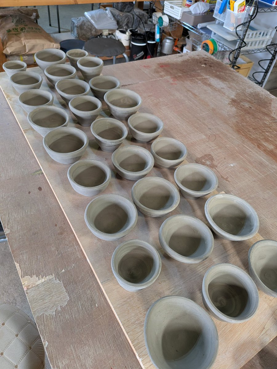 日本酒、雷神夢杯と一緒に売る、酒器を手作りしてるよ