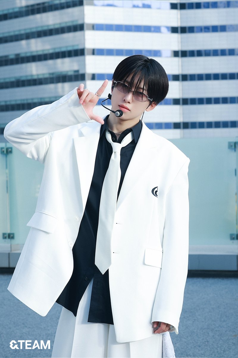 &TEAM OFFICIAL tweet media