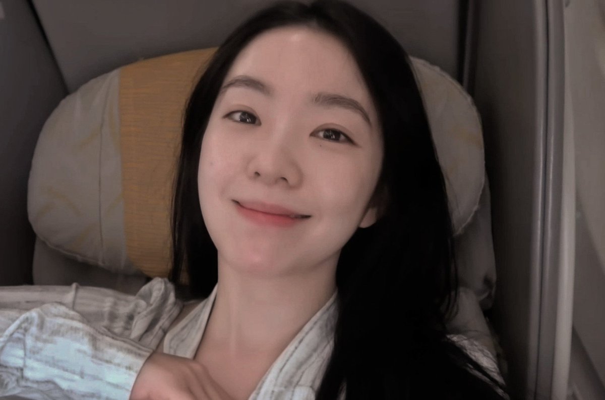 burntpours's tweet image. Update.⠀ Didn't think a grocery run could be the best part of my week but then again, it's always better with you. Grateful for the little moments, the quiet laughs in the aisle, the way you make the everyday feel like something worth slowing down for.