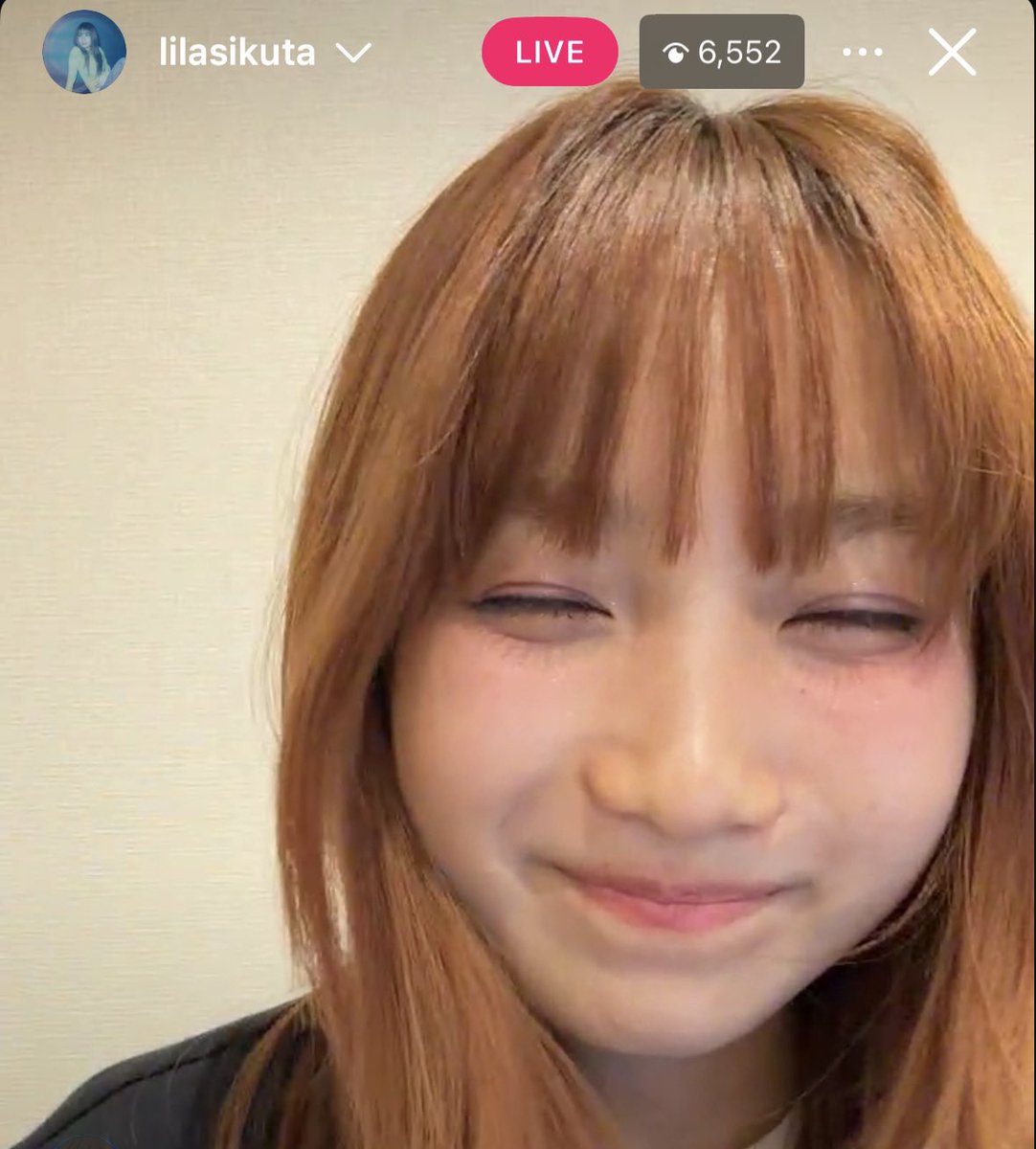 YOASOBI1001_'s tweet photo. インスタライブのりらちゃんショット
#幾田りらLaugh https://t.co/A549K27AxW