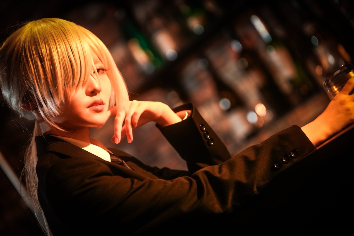 ※cosplay
チェンソーマン/クァンシ

「あのお嬢さんに一杯
　入れてやってくれないか」

#chainsawmancosplay 
photo:<a href="/K___Ren___/">かいろ🍛</a>様