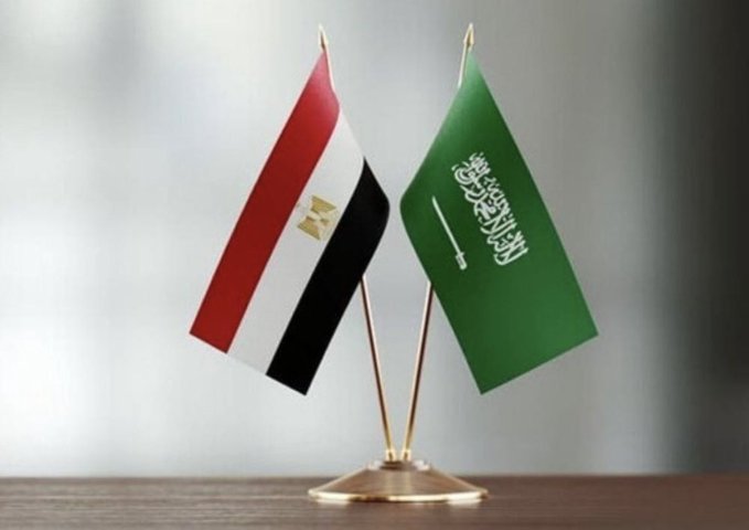 <a href="/yahyaa12a/">الكاتب الاعلامي يحيى الشبرقي</a> أحبائي🇪🇬🇸🇦
أبنائي وبناتي🇪🇬🇸🇦
أخي المبدع الكبير المتألق الطيب🇪🇬🇸🇦
لا وألف ألف لا للإساءة والوقيعة بين الإخوة🇪🇬🇸🇦
يجب على كل المسيئين التوقف عن الإساءة فهذه ليست مروءة ولا نخوة🇪🇬🇸🇦
وأطلب من جميع ولاة الأمر في الدول العربية الأمر بوقف أي إساءة إلى دولة شقيقة لسد هذه الفجوة🇪🇬🇸🇦