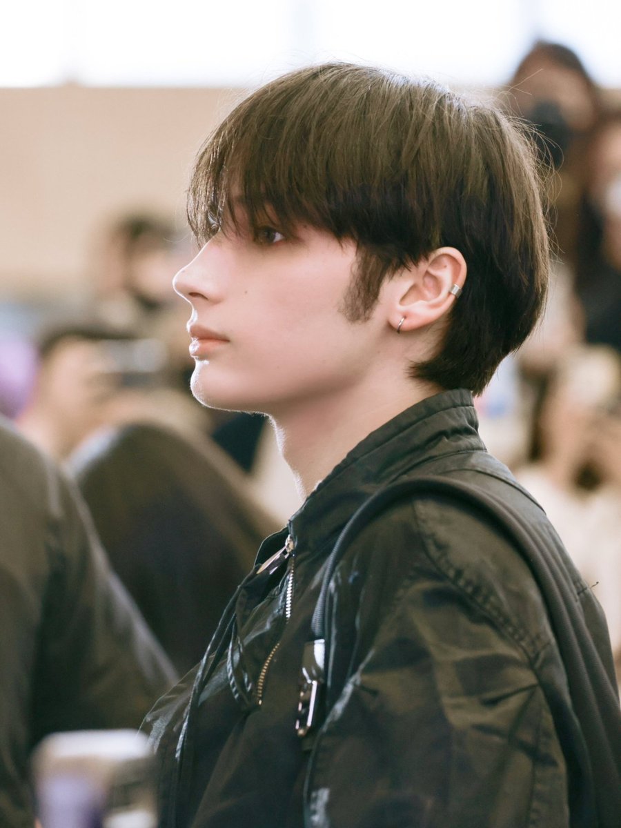 🎬 Right… and this movie drops when?? 😏 #휴닝카이 #HUENINGKAI