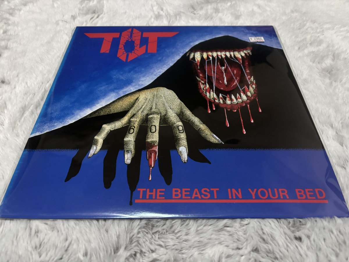 HanejiCo's tweet photo. the beast in your bed

TILT

歴史的名盤(自分調べ)

このアルバムリリースツアーのビバリーのライブ
チェリーさんのMCを今も鮮明に覚えてる‼️ https://t.co/1b1d76lhqC
