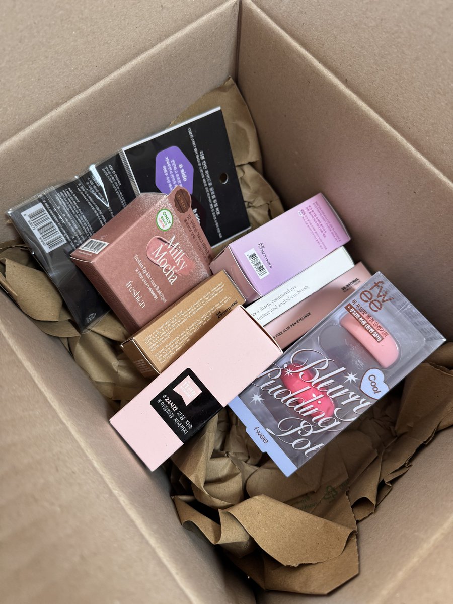 大阪からは爆速で届いたwwwww