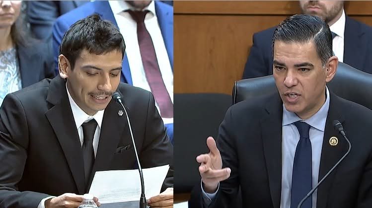 OccupyDemocrats's tweet image. BREAKING: US citizen and Army veteran George Retes recounts the appalling abuse he suffered at the hands of Trump’s ICE goons while driving to work in powerful testimony to Congress!

Speaking to the Judiciary Committee, Retes shocked the room into a stunned silence with his…