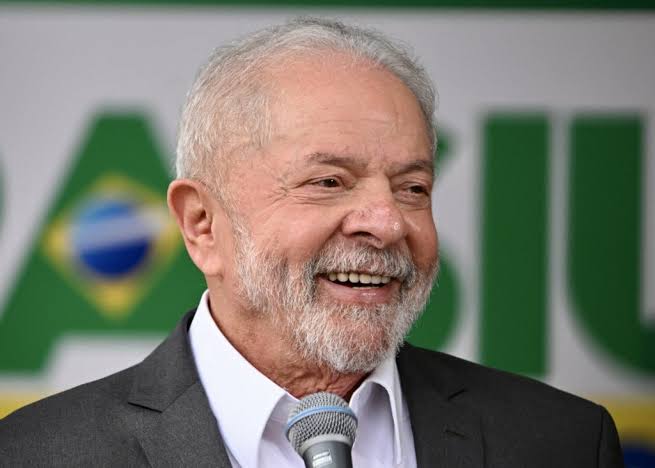 vinicios_betiol's tweet photo. RESUMO DO DIA:

1) Com a ajuda do Hugo Motta, direita aprova na Câmara a anistia (dosimetria) do Bolsonaro e de outros bandidos.

2) Texto prevê a soltura de assaltantes, sequestradores e milicianos.

3) Motta manda polícia legislativa pra cima de jornalistas, que acabam agredidos.

4) Deputado Glauber Braga ocupa cadeira do Hugo Motta e é agredido por policiais da Câmara.

5) Meta, dona do Instagram, tira perfis de esquerda das buscas durante votação de anistia.

6) Ordem para anistia partiu da Faria Lima e foi o preço pago ao Bolsonaro pelo apoio à candidatura do Tarcísio de Freitas.

7) Anistia deve passar no Senado também, mas STF pode barrar.
