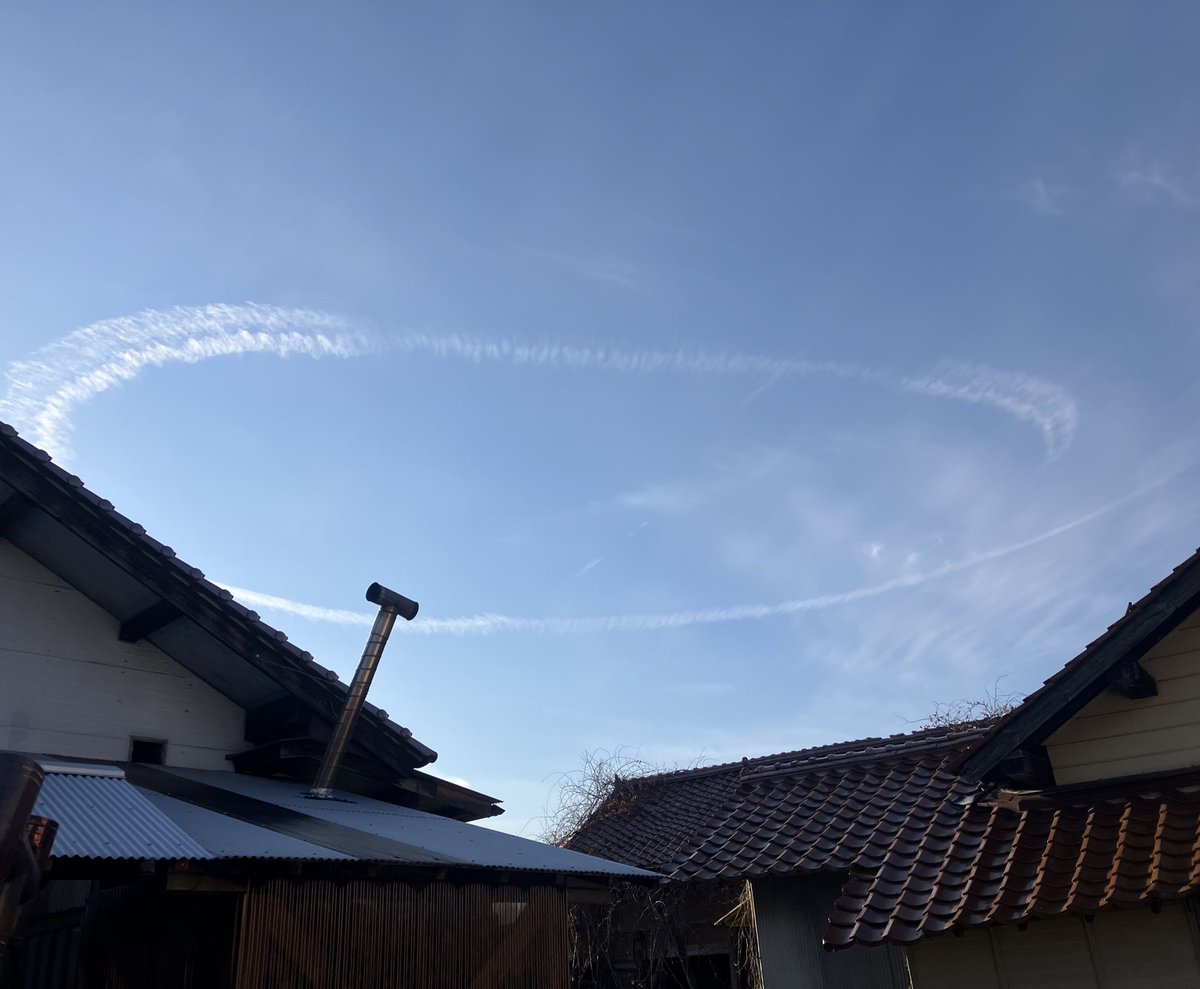 ヒコーキ旋回してったの