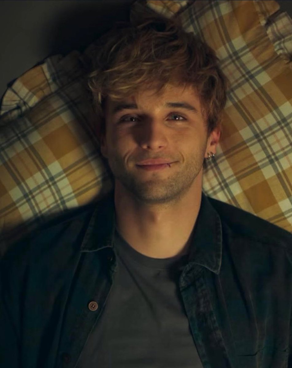 chrisbangbbg's tweet image. OH!!