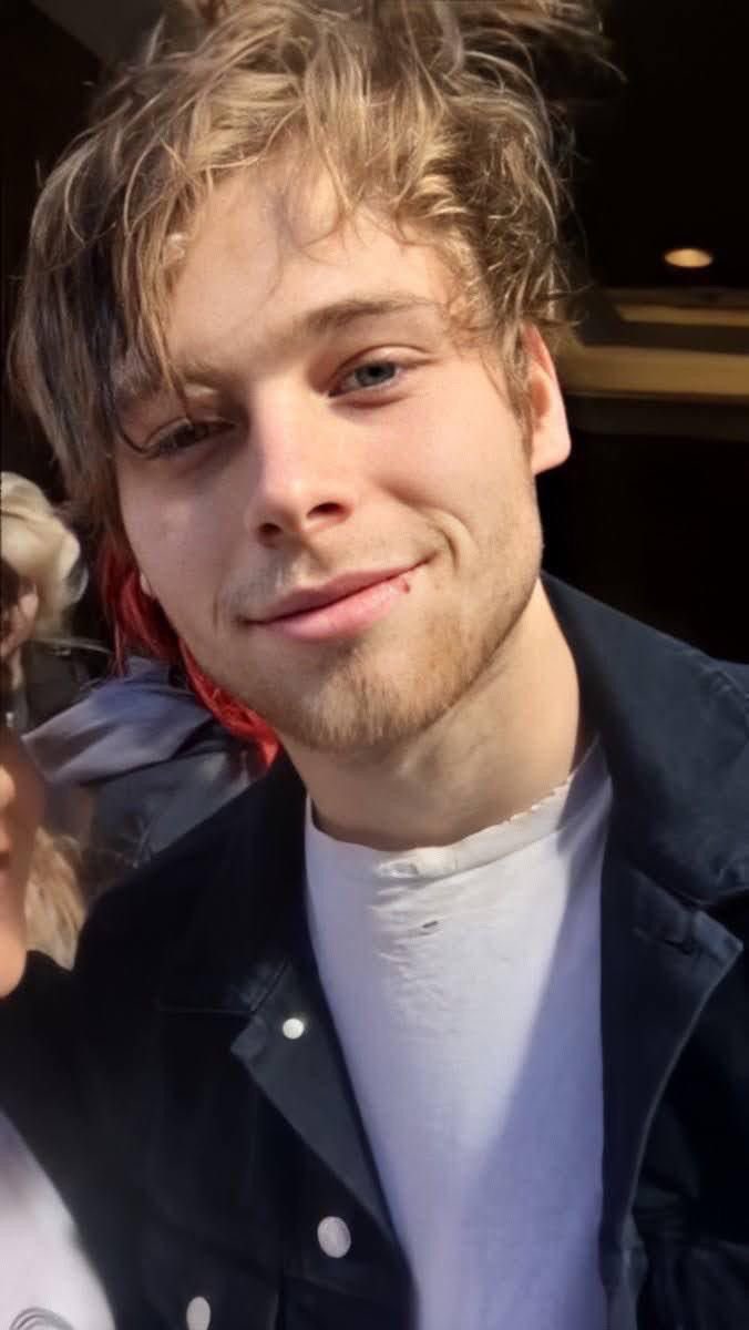 chrisbangbbg's tweet image. OH!!