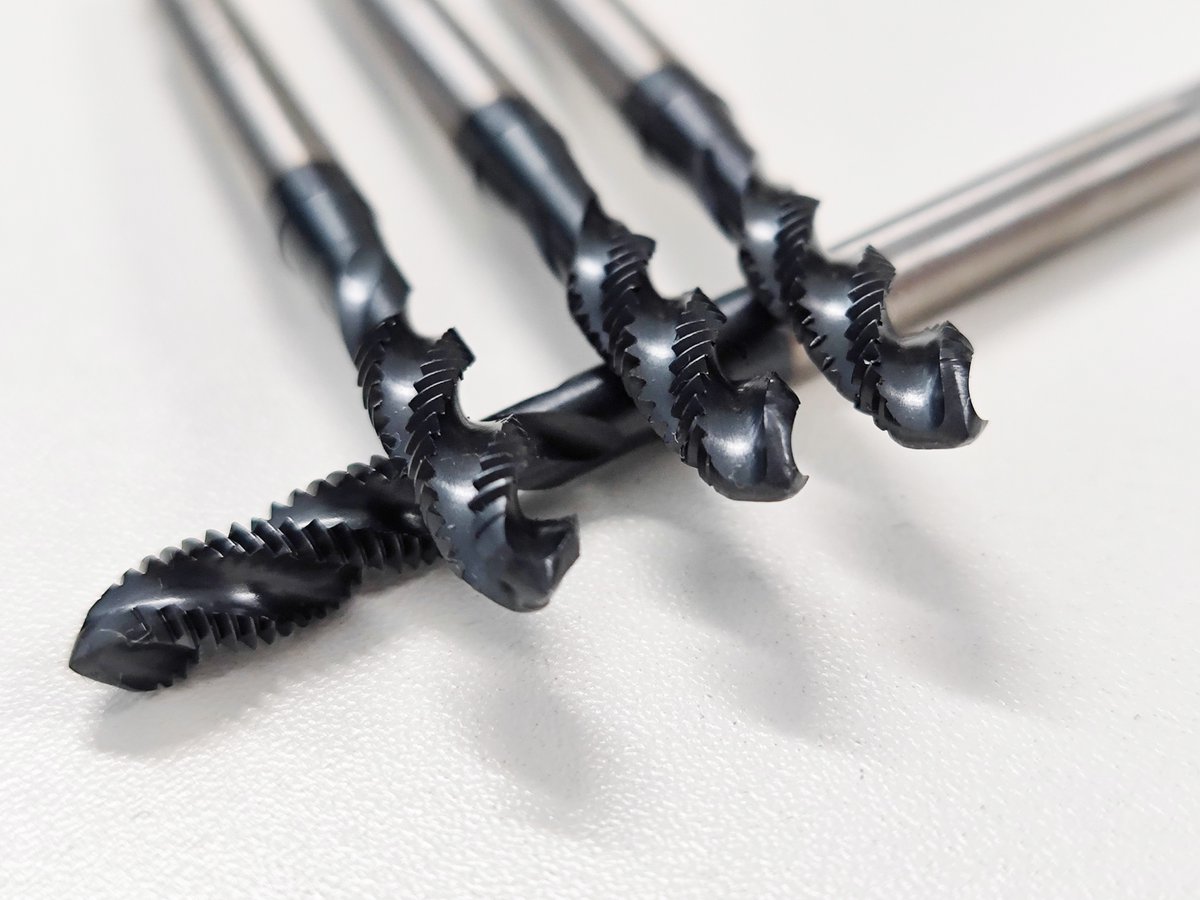 MollyF47991's tweet photo. ✨ MSK DIN371/376 spiral flute machine taps in HSS &amp; HSSE with TiN/TiCN coating for smooth chip removal &amp; precise threading. OEM supported. MOQ 50 pcs.

📧 molly@mskcnctools.com
🌐 https://t.co/ePOWol9QZK

#mskcnctools #machinetaps #threadingtools #metalworking #cnctools https://t.co/o4HWydKlTo