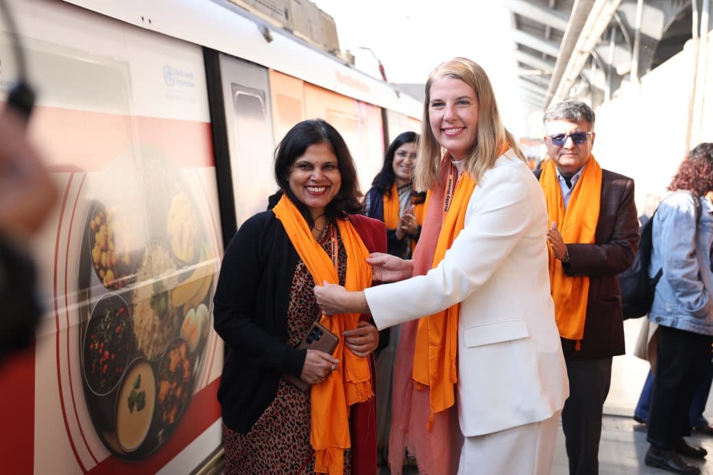 airnewsalerts's tweet image. 🔸The Union Health Ministry, in collaboration with #WHO, launched a month-long campaign at #Sultanpur Metro Station focusing on women’s and girls’ health and well-being.

🔸Running through December and January, the initiative will spread messages on women’s safety, mental health,