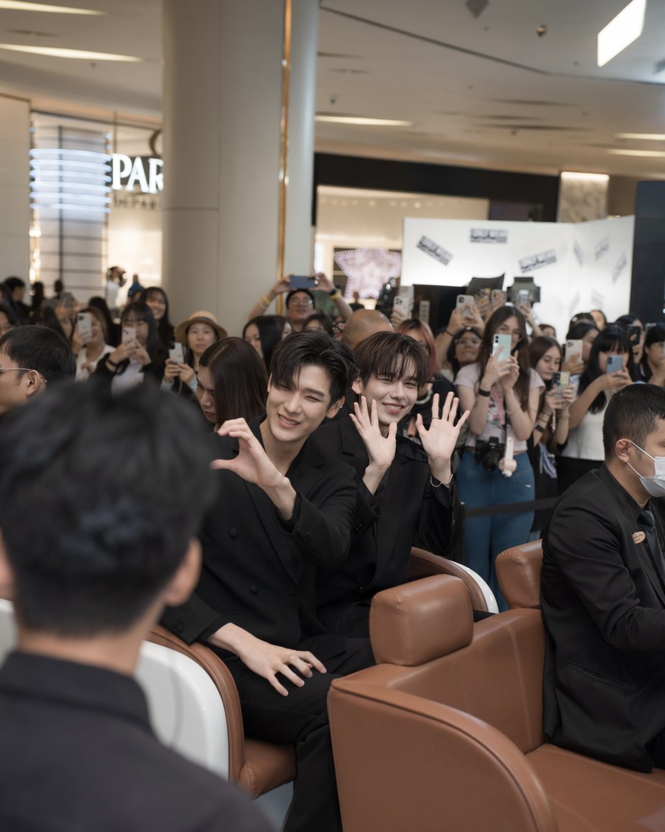 M·A·C Cosmetics Thaliand tweet media