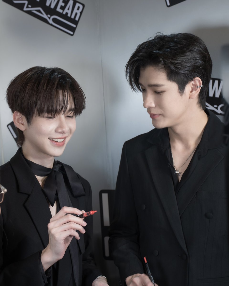 M·A·C Cosmetics Thaliand tweet media