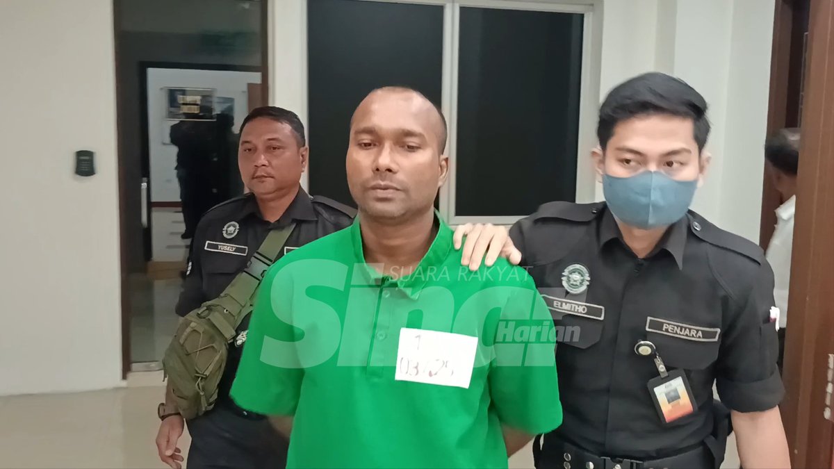 SinarOnline's tweet photo. Pak 'guard' Nepal liwat kucing didenda RM40,000

Arman Shah, 33, dikenakan hukuman itu selepas mengaku bersalah di hadapan hakim

#sinarharian #liwat #jenayah #kucing #mahkamah https://t.co/0mPgvZzRJJ