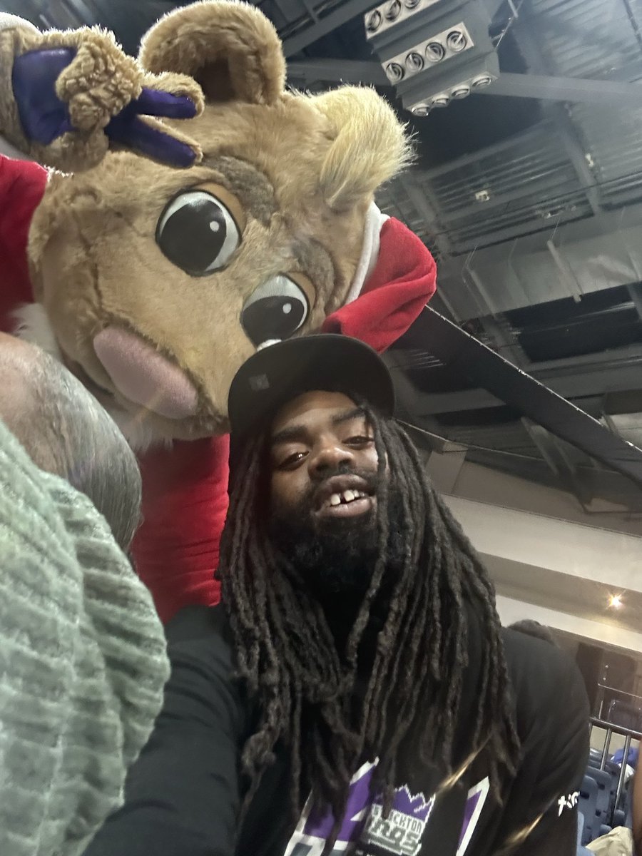 209KingsGuardGG's tweet image. #StocktonKings WinterWonderLand Game