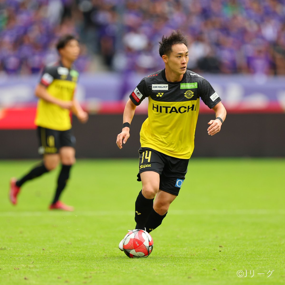 DAZN_JPN's tweet image. ／
#現役解説
柏レイソル・小泉佳穂＆小屋松知哉
＼

モナコ南野の試合を、今シーズン優勝争いの立役者である、柏・小泉と小屋松が解説🎙️

Jの目で世界を語る。

🇫🇷リーグアン第16節
🆚マルセイユ×モナコ
📅12/15（月）4:45KO
📺DAZNライブ配信

#リーグアン #だったらDAZN