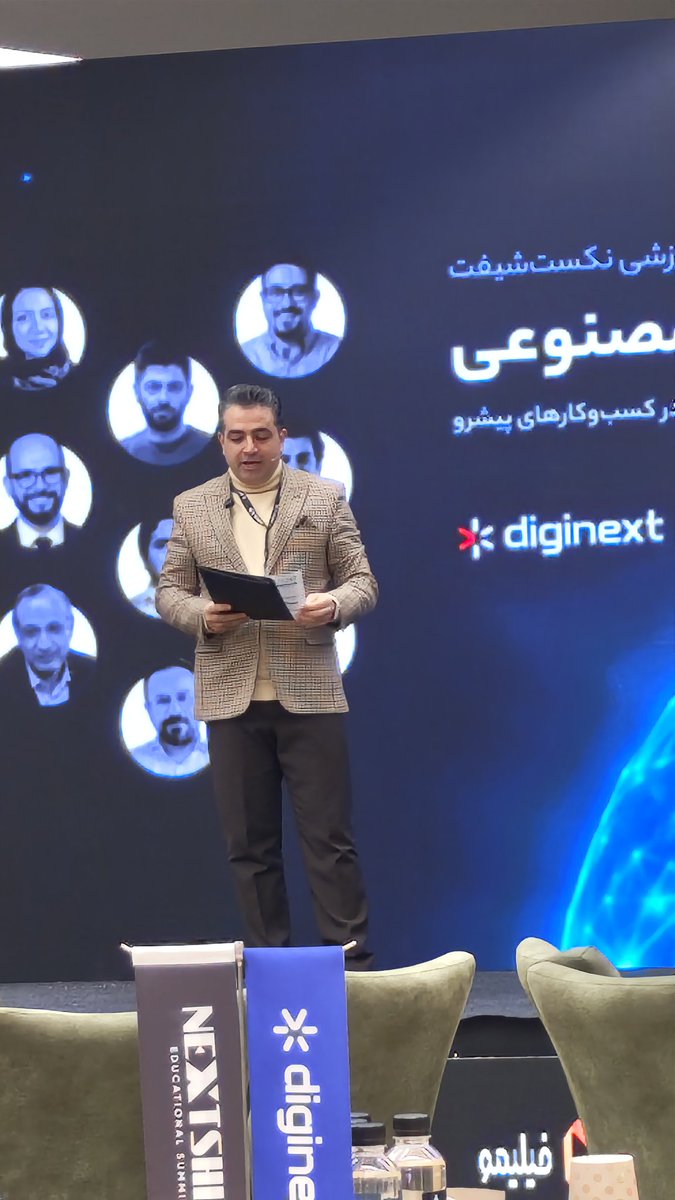 azinvx's tweet photo. نکست شیفت فقط یک رویداد نیست ، فانوسی برای دید روشن در مسیر های تاریکه.
#nextshift
پارت اول https://t.co/ZhNPGYmACC