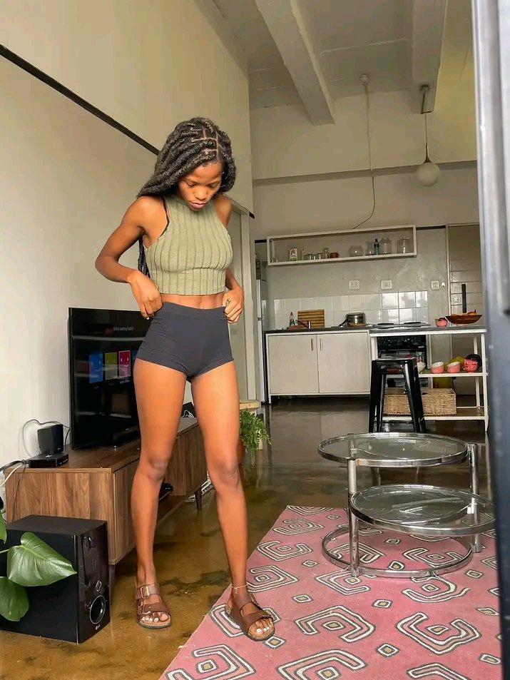 KgatitsweK39269's tweet photo. 🇧🇼🇧🇼🇧🇼
#MorningVibes
#fitbae https://t.co/TgFu7qQ3pC