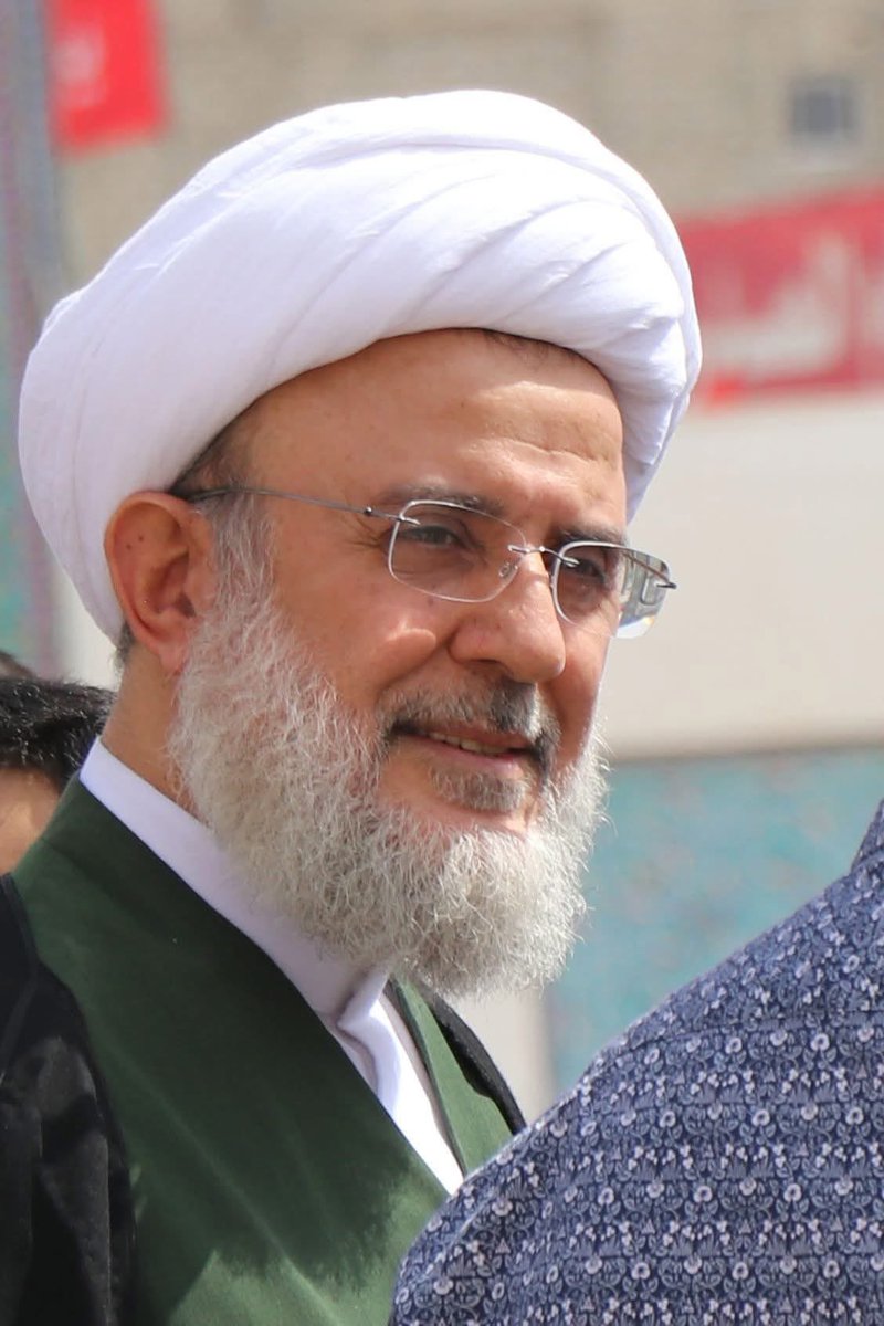 أفنى عمره شيخًا مجاهدًا مخلصًا لهذا الخط والنهج …
 #الشيخ_النبيل