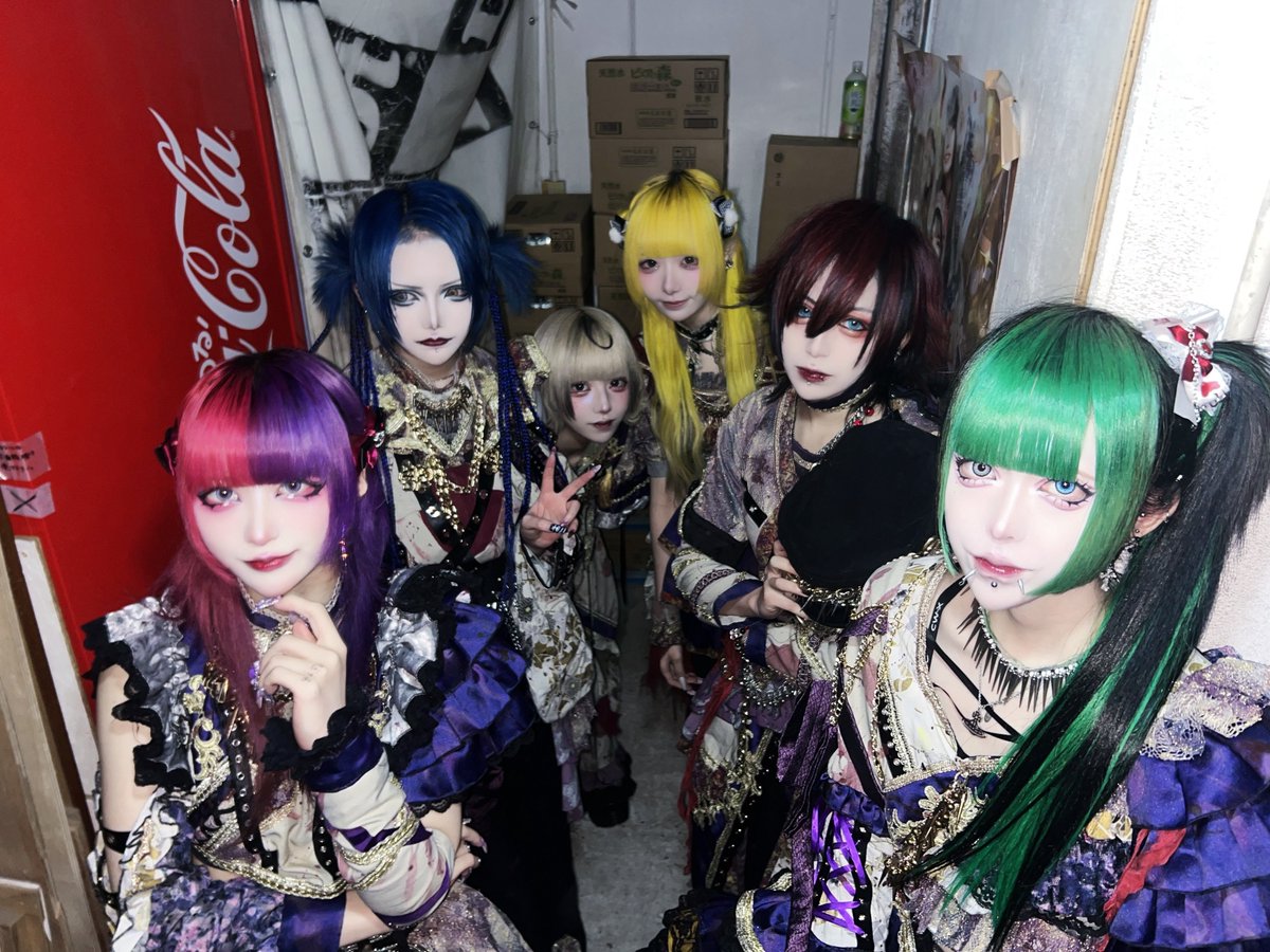 マザリ BUBKA 生写真 真鬼マナセ 4枚 真鬼マナセ (@manase_mazari) / Posts / X