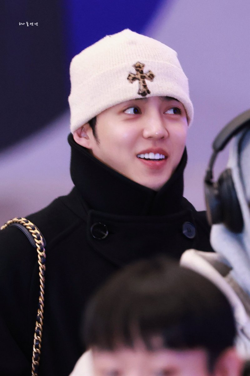 do u??? ever get???🥺🥺 second hand happiness???🥺🥺 like cheol is happy???🥺🥺 so u’re happy???🥺🥺 cause cheol is happy??? 🥹🥹