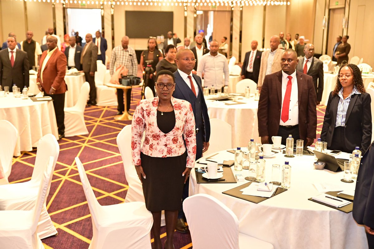 karanja_javan's tweet photo. Mt Kenya leaders focused on development and the wellbeing of Mlima people; meeting to discuss the development priorities in the mountain and a long term development agenda implementation roadmap.
#MtKenyaCaucus . https://t.co/7x012oG8Lt