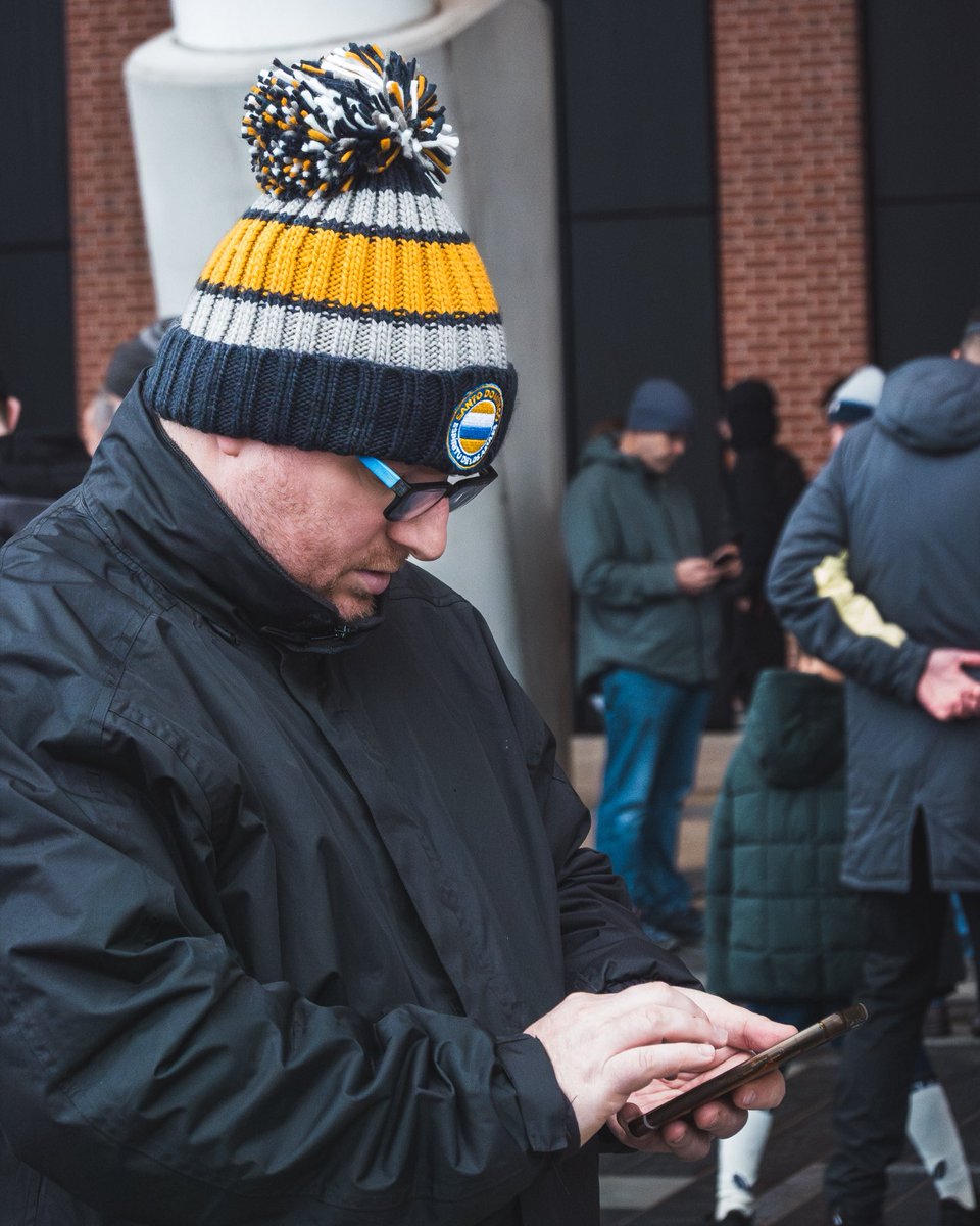 Away this week, so haven’t had a chance to post anything from Saturday. Here’s a few taken before the game