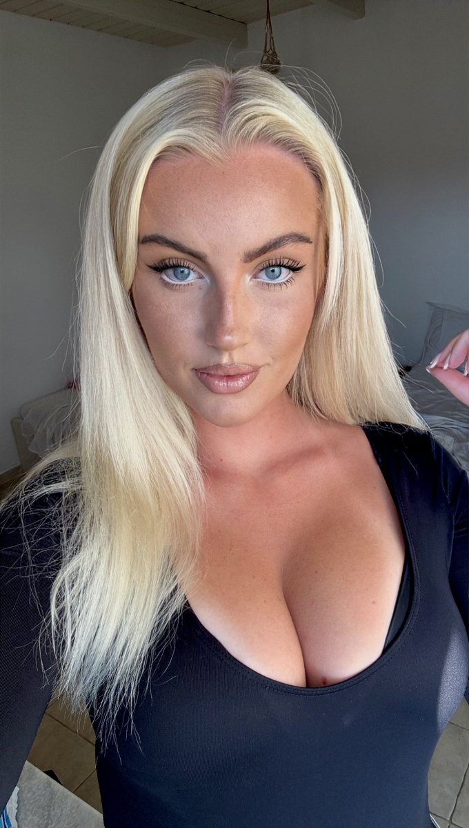Elsa tweet media