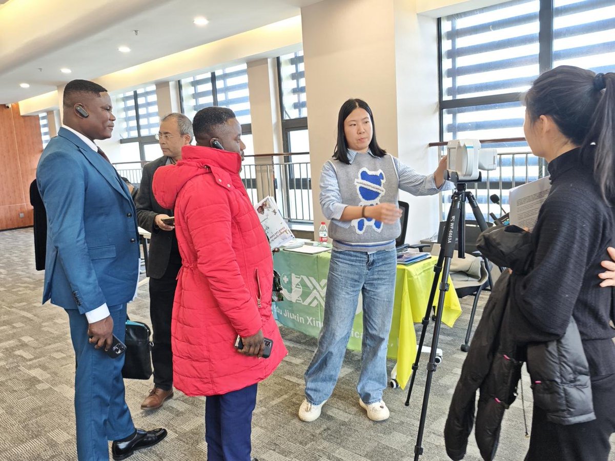 MedtrustTrading's tweet image. West Africa Medical Development Contribution Award.
Our portable X-ray system is boosting frontline diagnostics in low-infrastructure regions.
Now recruiting exclusive regional distributors.
📩 zhanghao@medicaljxxd.com
#mobilexray #drimaging #healthtech #africamarket