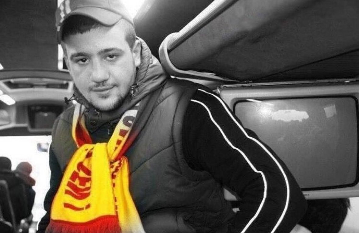 Vefatının yıl dönümünde Ahmet Gümüş'ü özlem ve rahmetle anıyoruz. #ultrAslanUNI