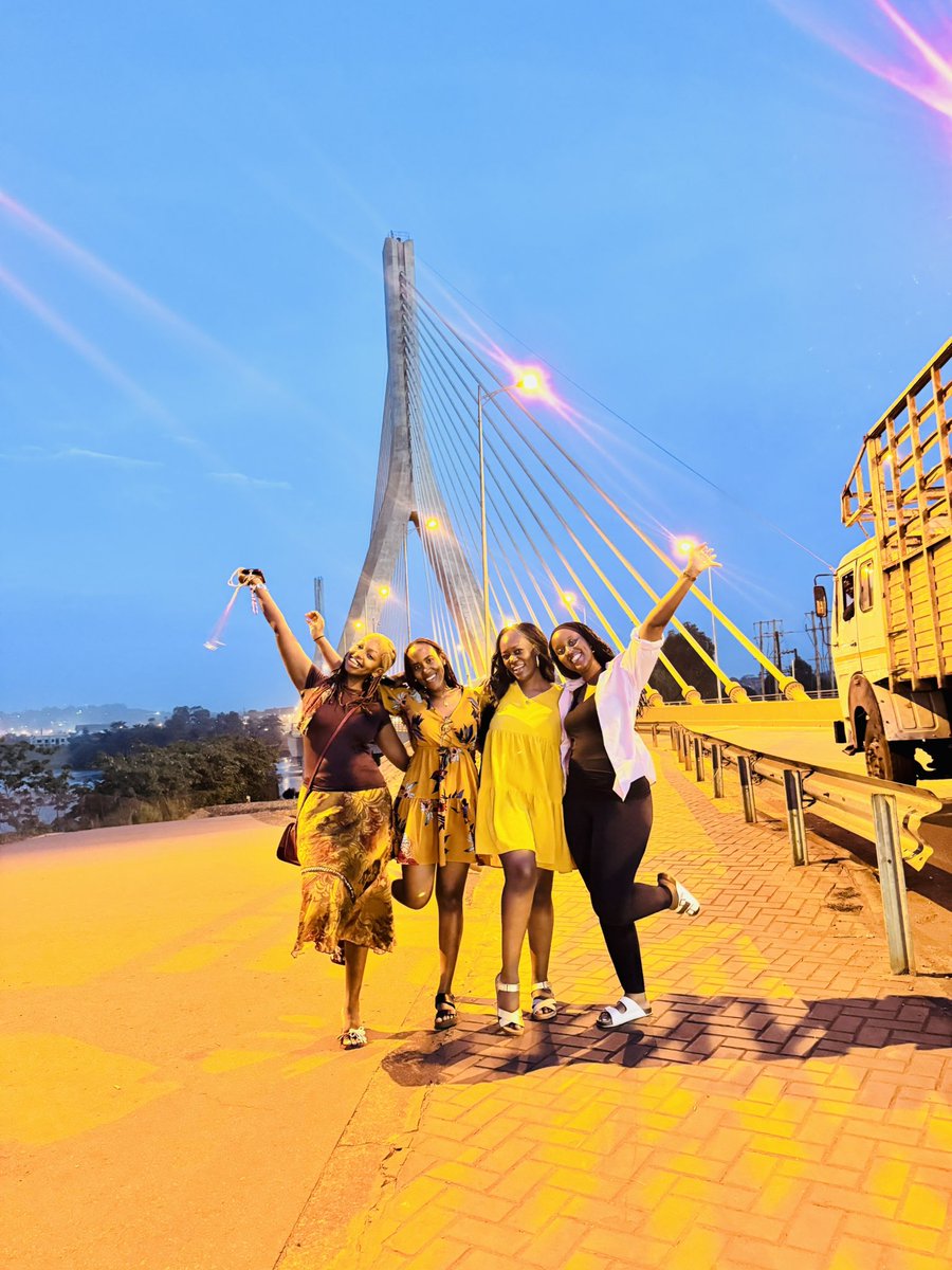 Pearl Link Safaris tweet media